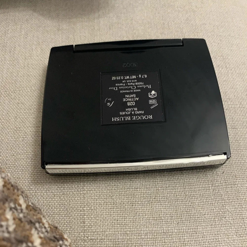 Christian Dior Rouge Blush Fard A Joues Blush 028 Actrice Satin